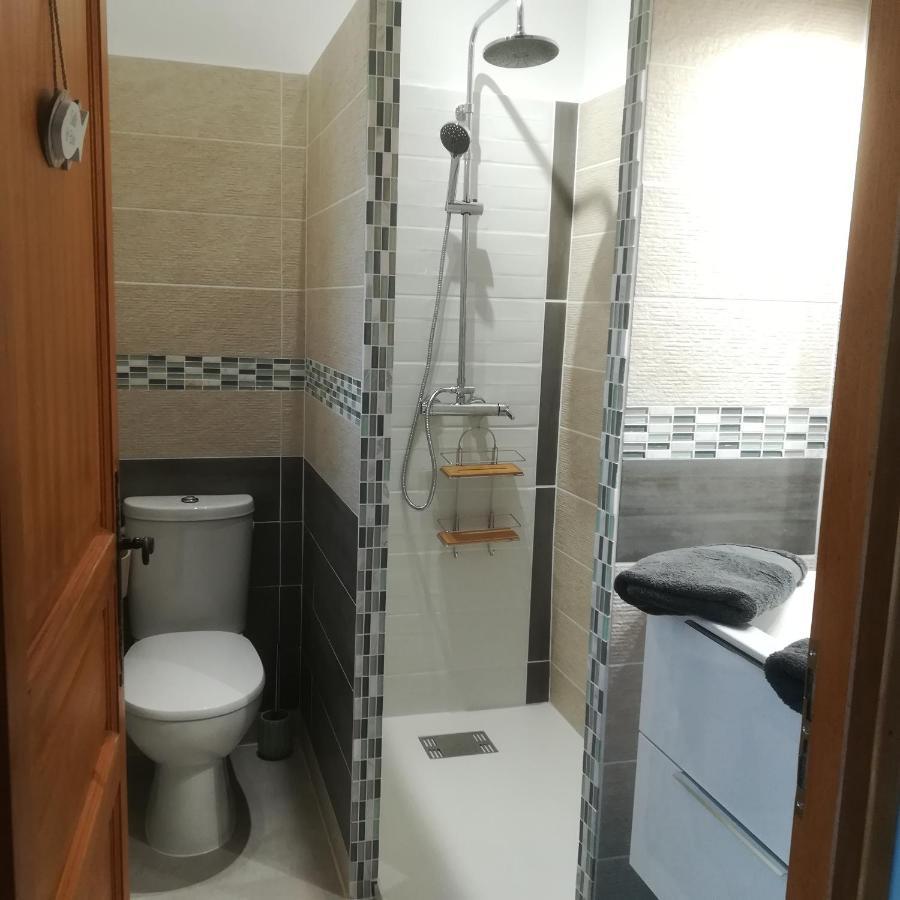 3 indépendants dans villa avec piscine terrasse, jardin, parking clos, wifi Meyreuil Exterior foto